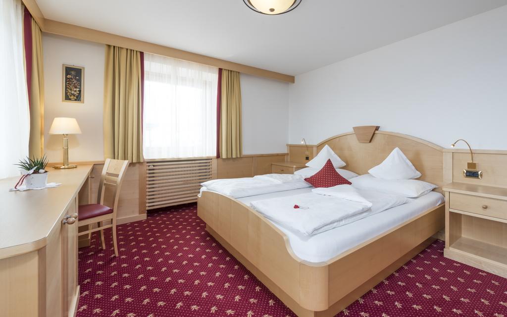 Hotel Schoenblick Maranza Quarto foto